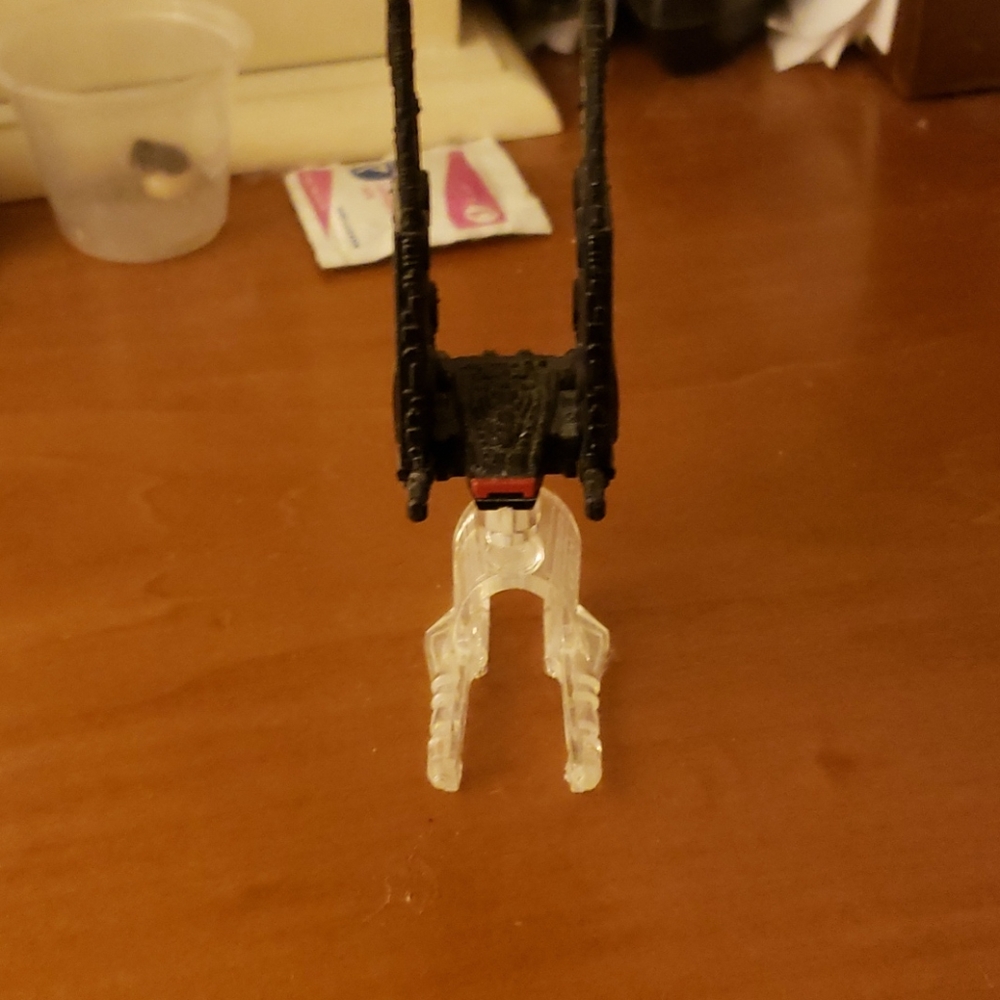 Star wars die cast Kylo ren shuttle